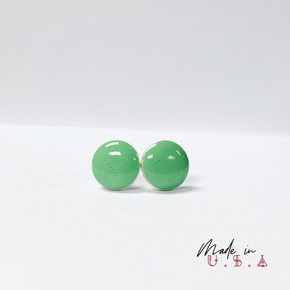 Solid round Earrings - Mint Green